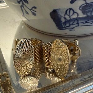 Vintage Gold Textured Oval Cufflinks